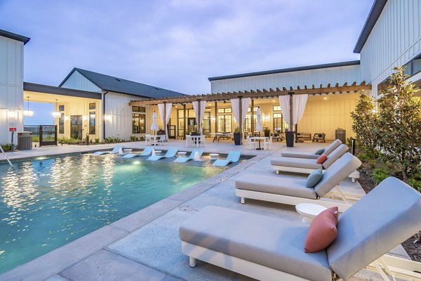 pool at Citizen House Blue Bluff Apartments