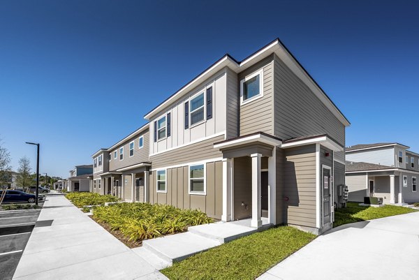 exterior at Solamar Apartment Homes Kissimmee Apartments 