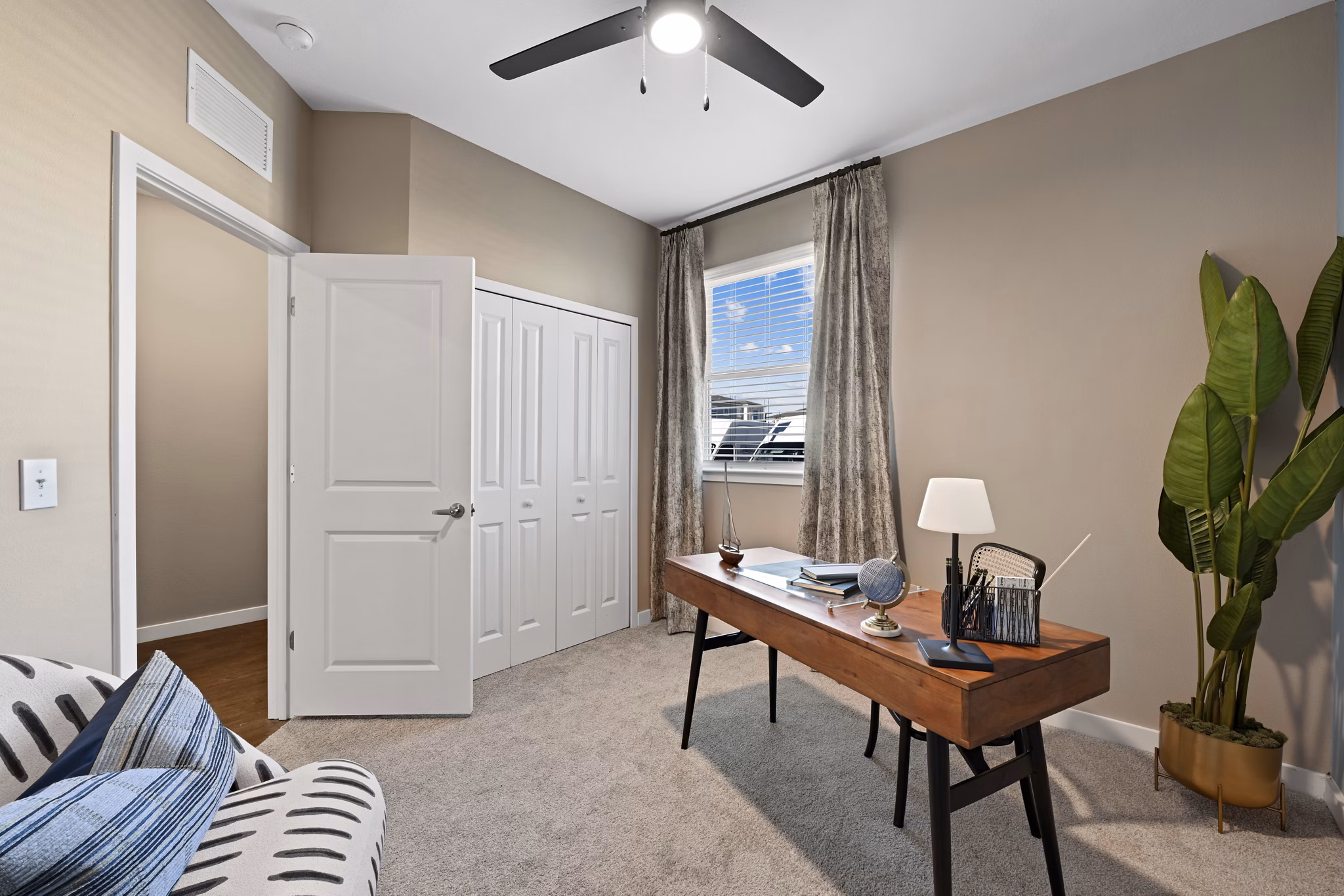 clubhouse at Solamar Apartment Homes Kissimmee Apartments 