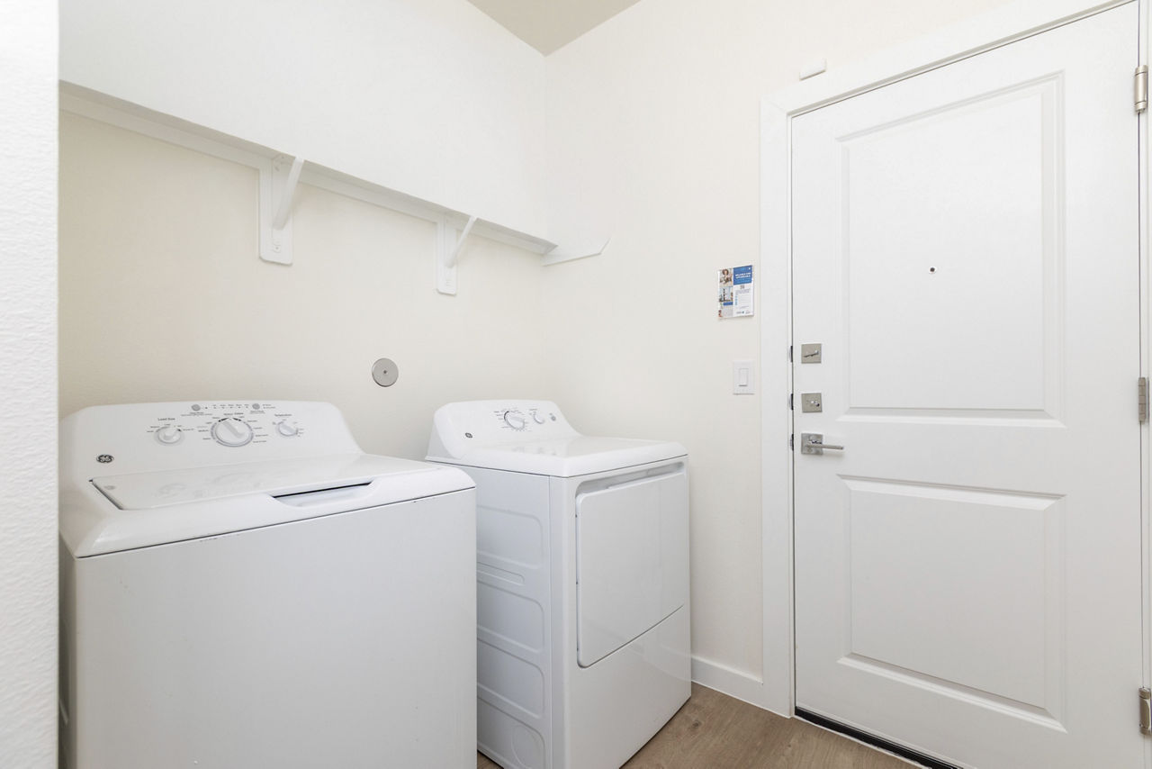 Laundry room at Sycamore Heights