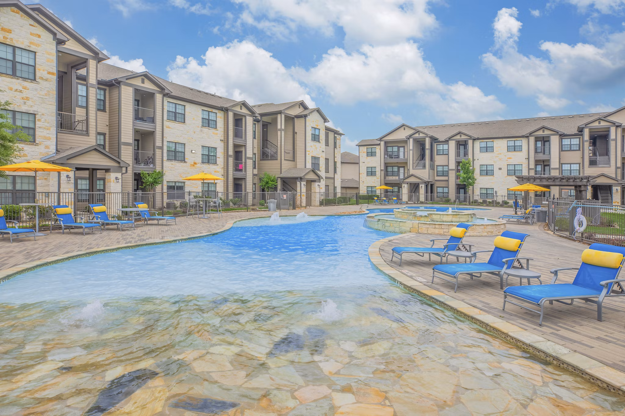 Property images of Willowbend