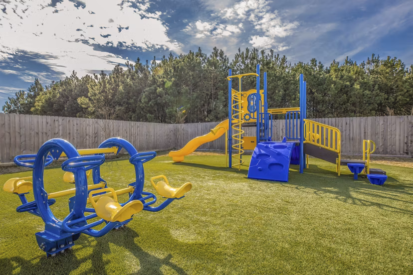 playground at Willowbend Phase 1 Apartments 