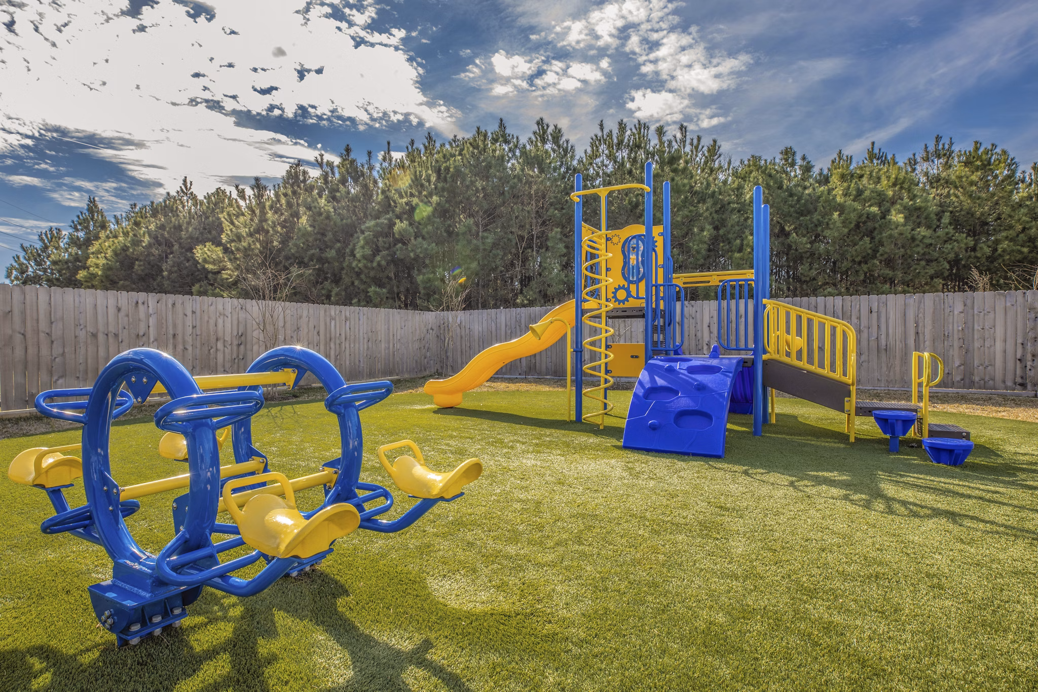 playground at Willowbend Phase 1 Apartments 