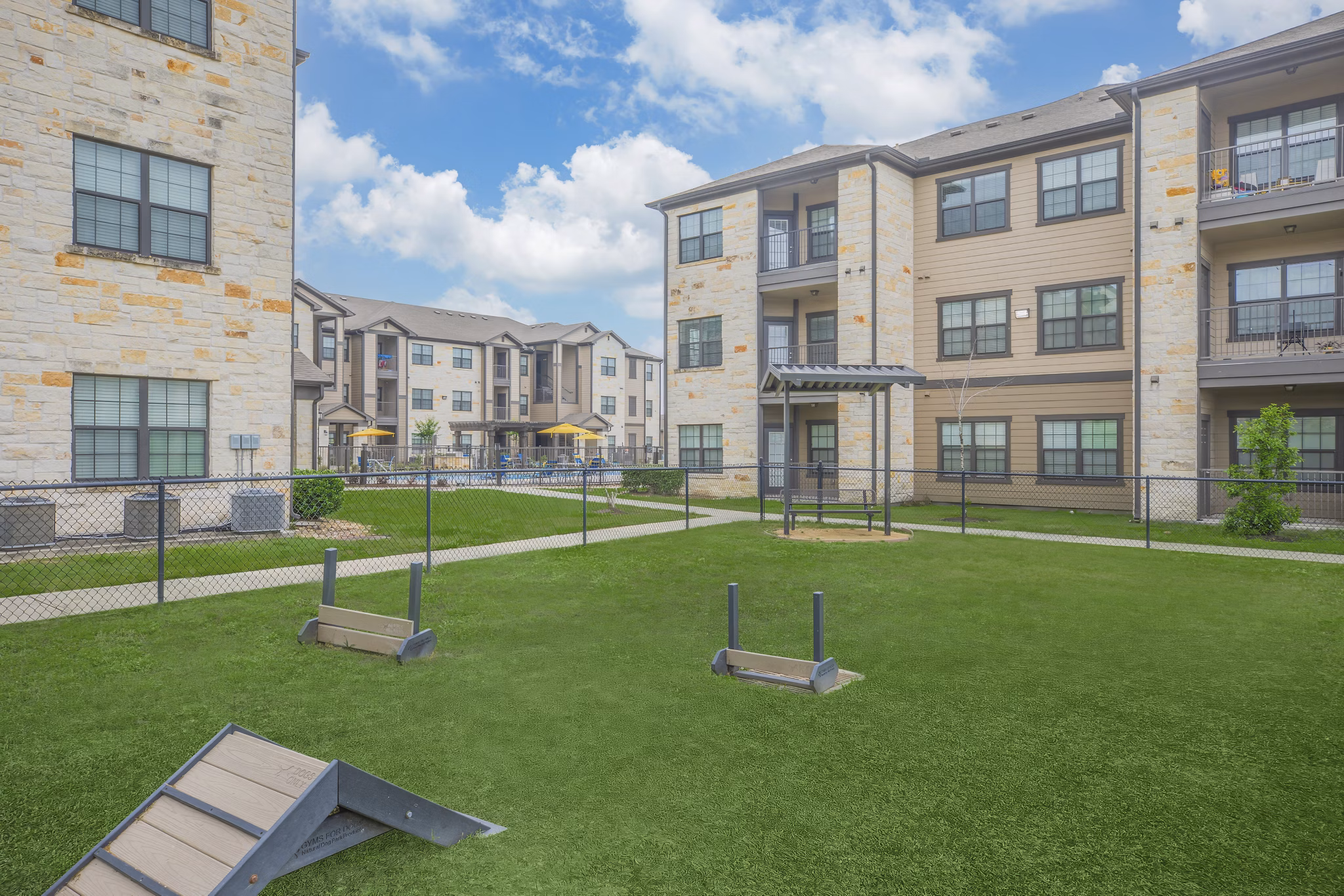 playground at Willowbend Phase 1 Apartments 