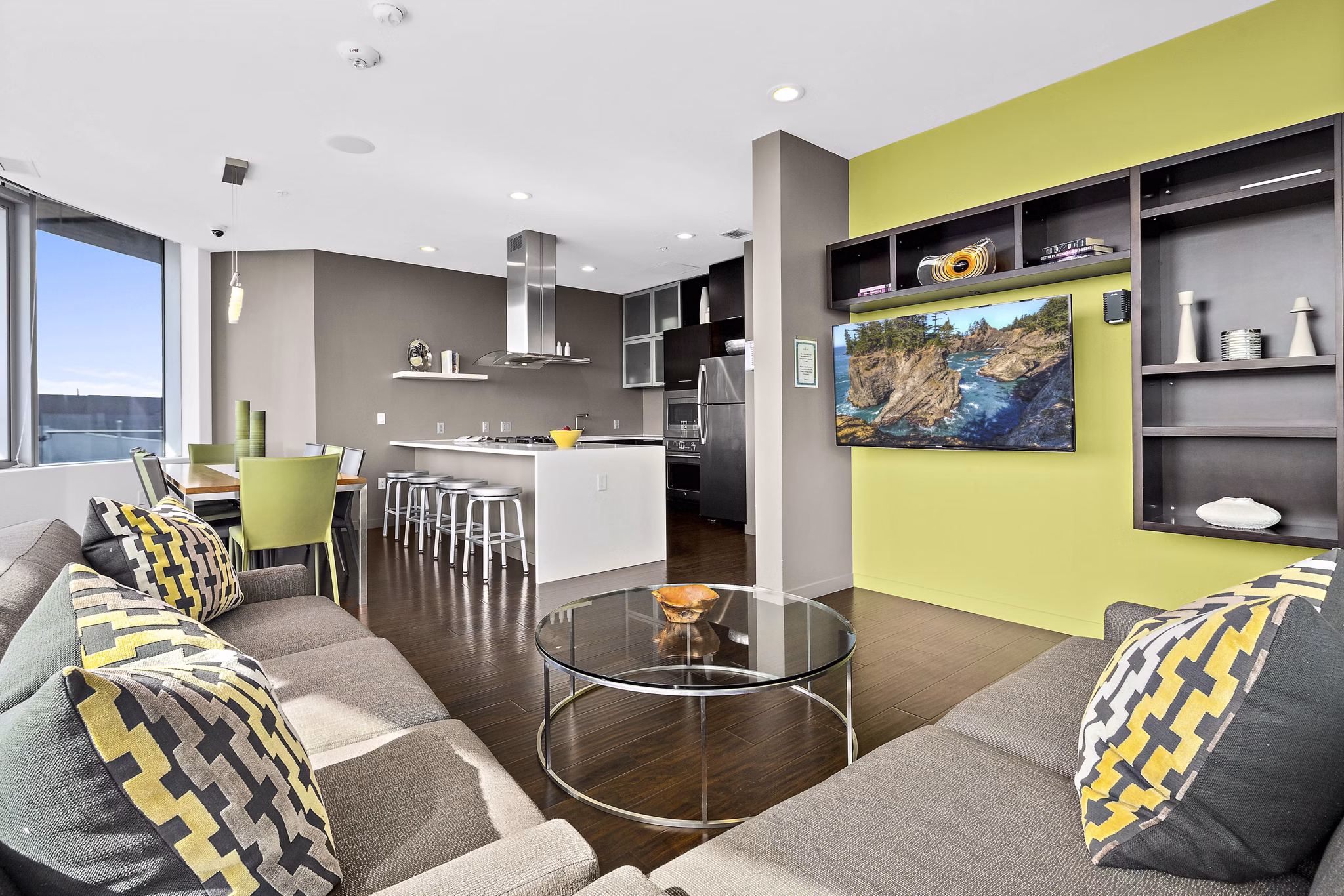 clubhouse at Soma Towers Apartments