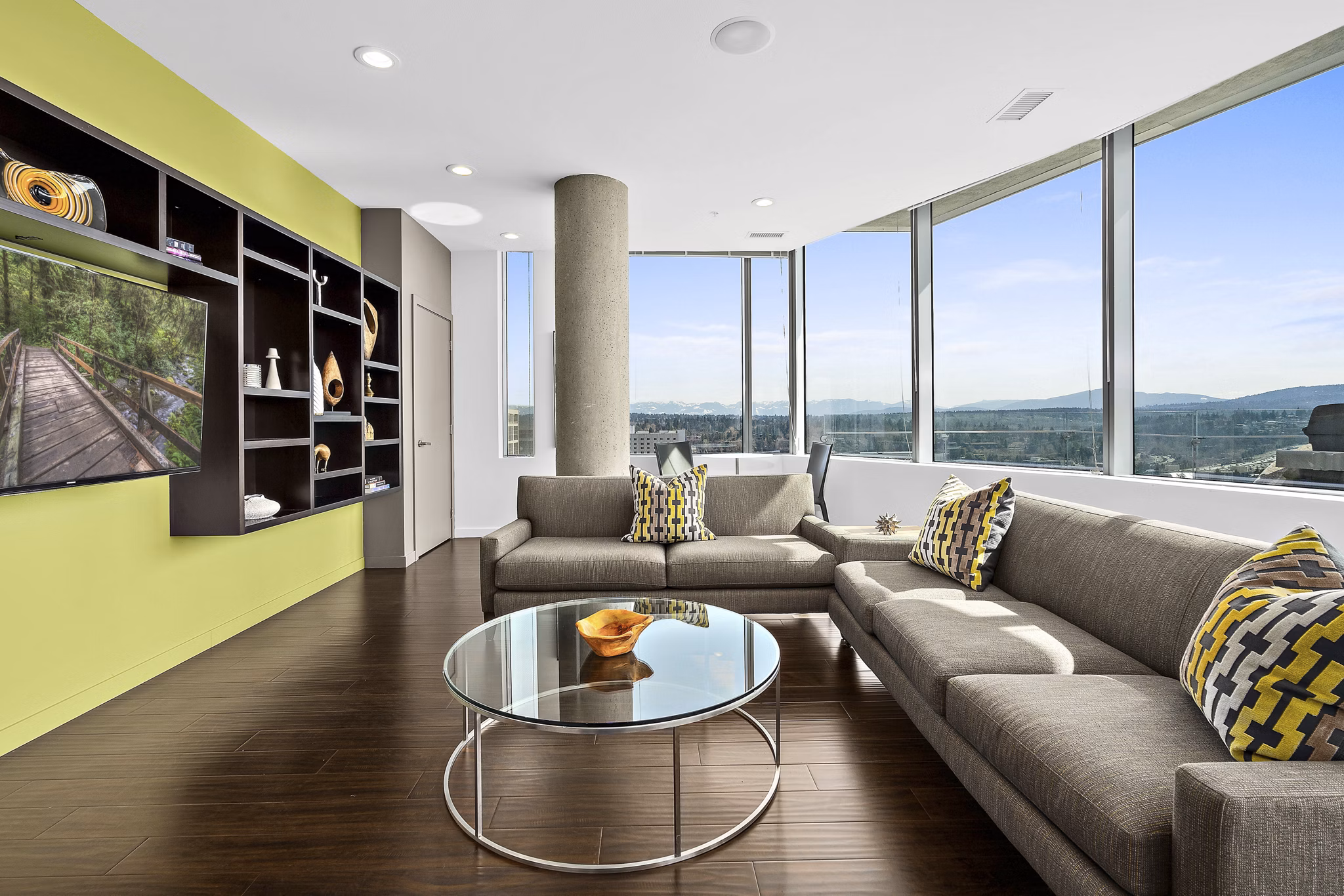 clubhouse at Soma Towers Apartments