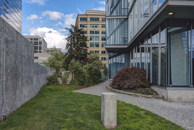 patio at Soma Towers Apartments