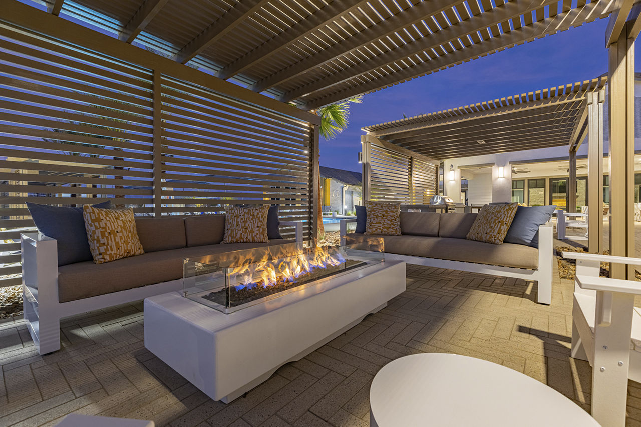 Grill area at Summerwell La Quinta (2 of 3)