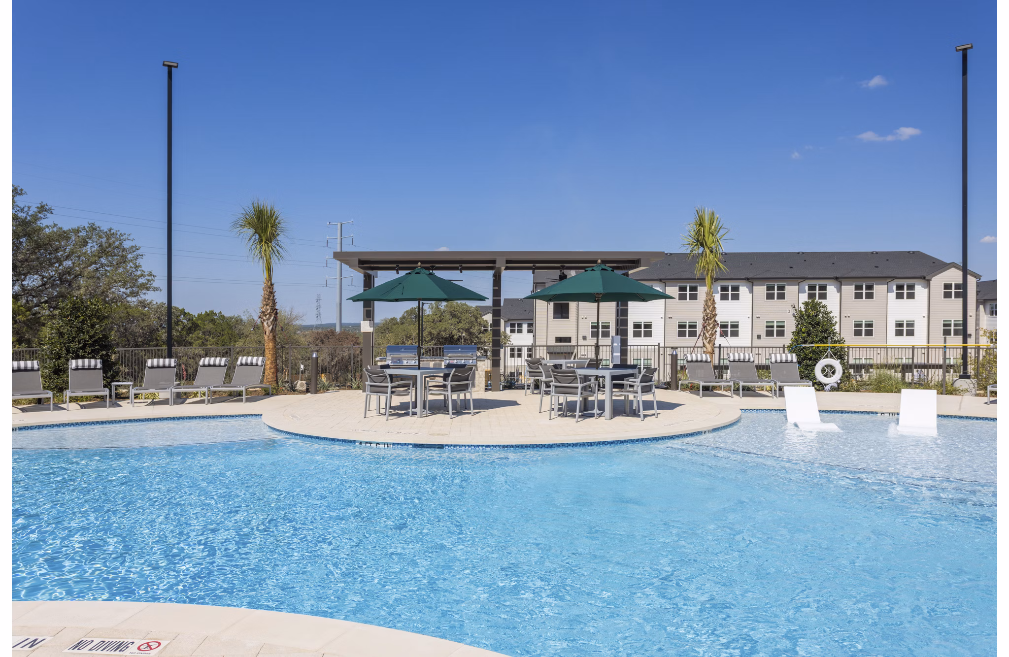 pool at Prose On The Range Apartments