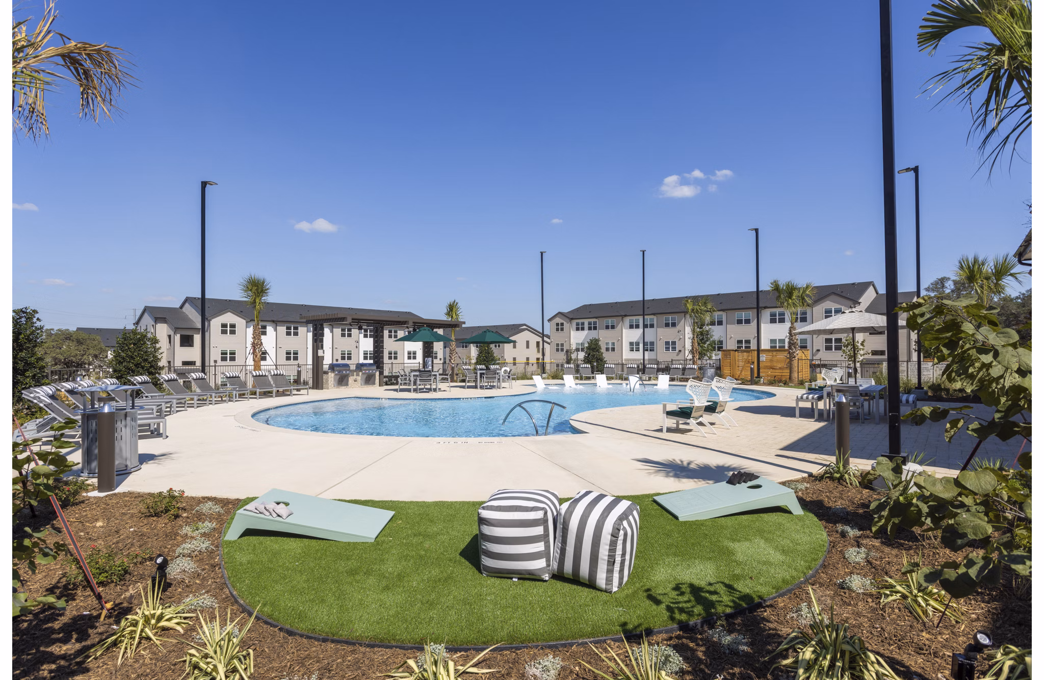 pool at Prose On The Range Apartments