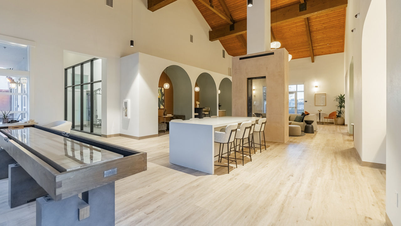 850 on the Avenue is a similar property to 850 on the Avenue located in West Sacramento