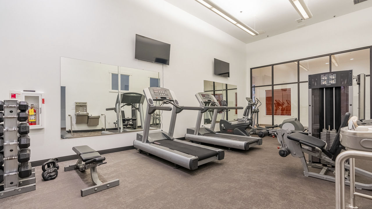 Gym at 850 On The Avenue (1 of 4)
