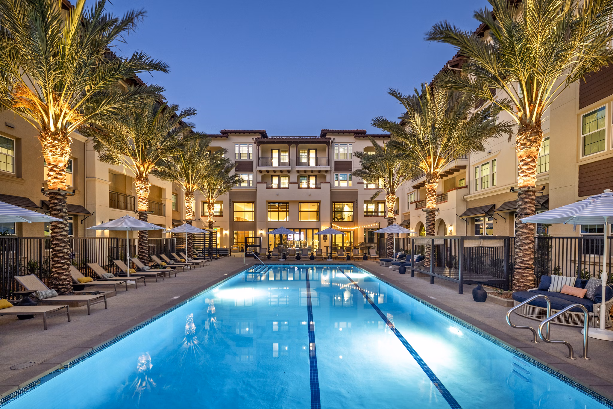 pool at Lucia at Aviara Apartments 