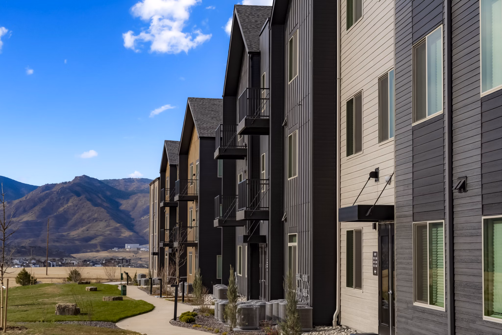 exterior at Prose at Parkvale Apartments 