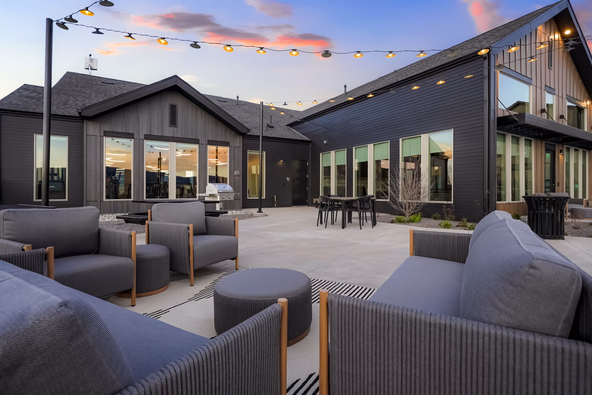 grill area at Prose at Parkvale Apartments 