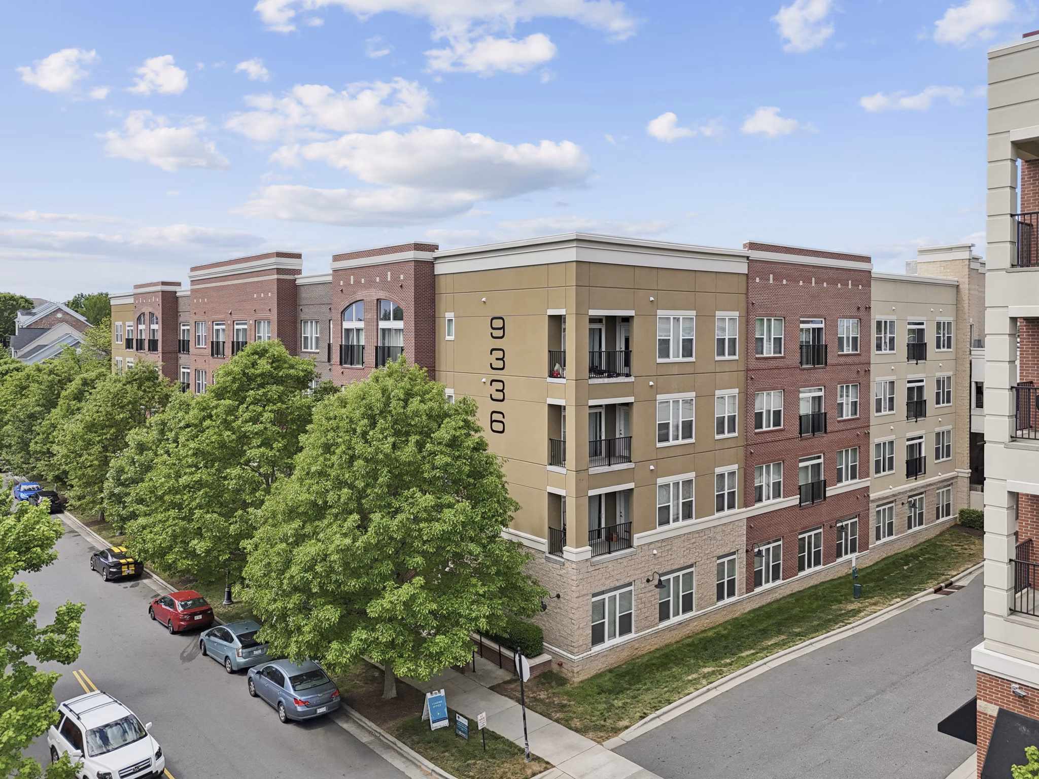 Building/Exterior at Ayrsley Lofts Apartments