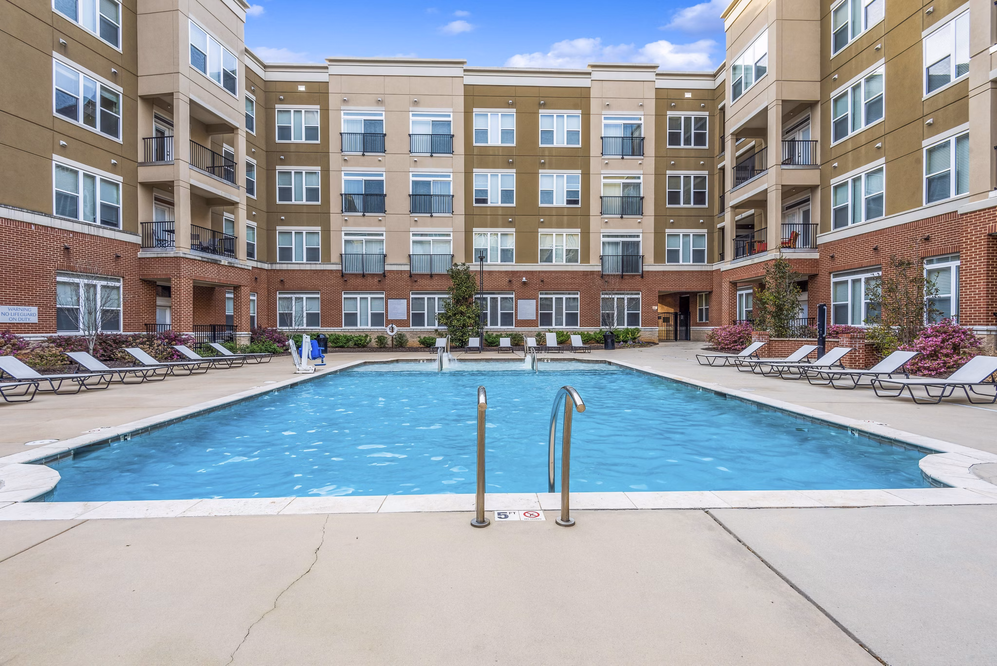 pool at Ayrsley Lofts Apartments