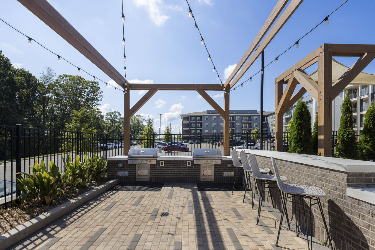 Grill area at Wellen Apartments (2 of 2)