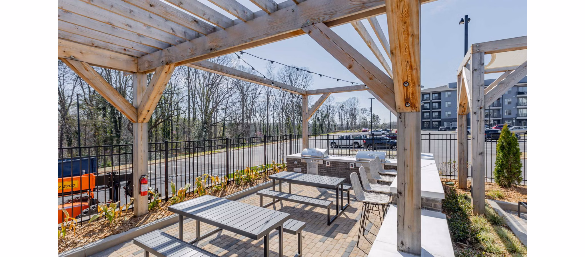grill area at Wellen Apartments
