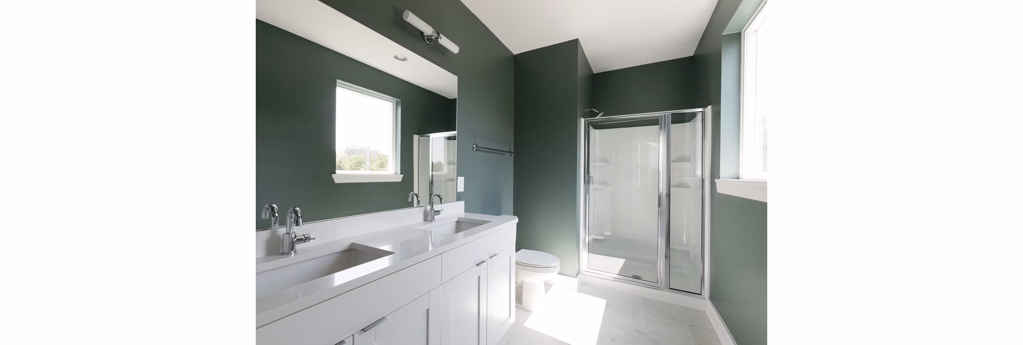bathroom at The Yarra Apartments