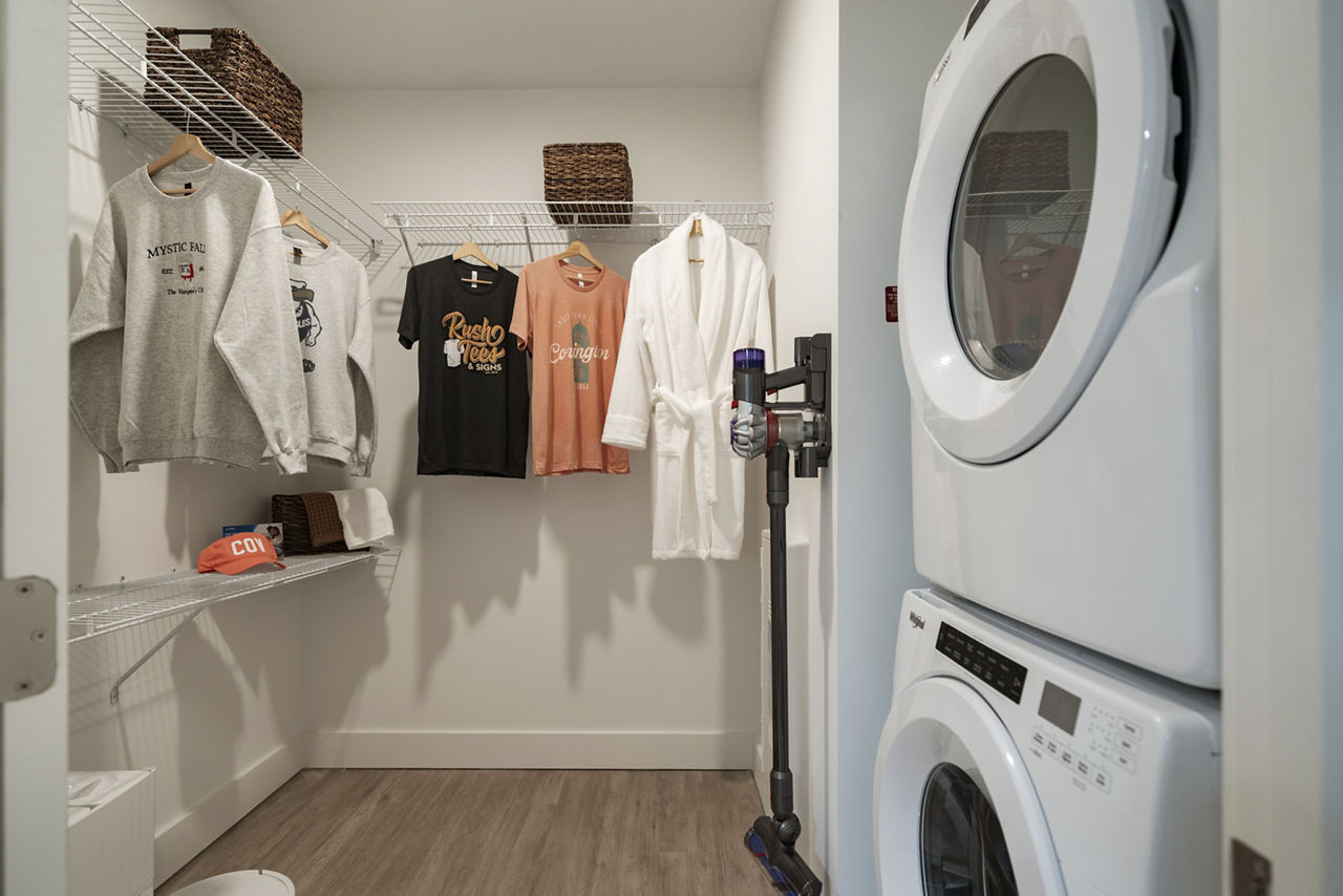 Laundry room at Render Turner Lake