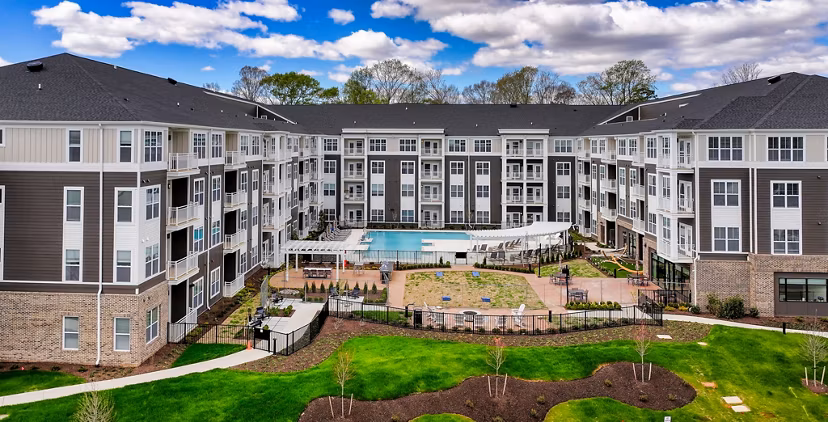 building/exterior at Montage at Marquis Hills Apartments