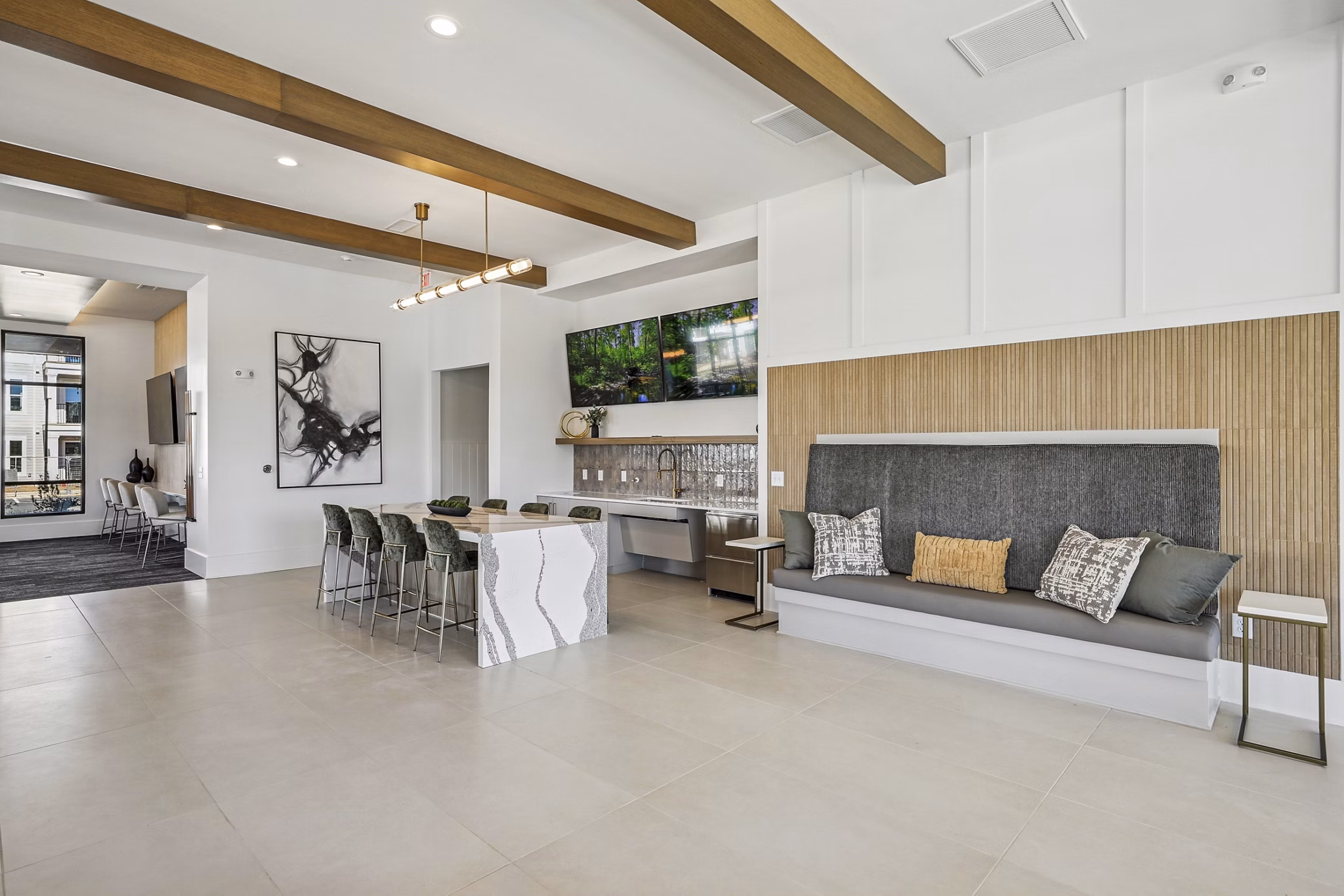 clubhouse at Rio Point Apartments