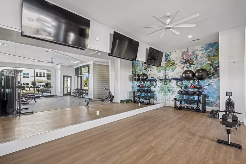 fitness center at Rio Point Apartments