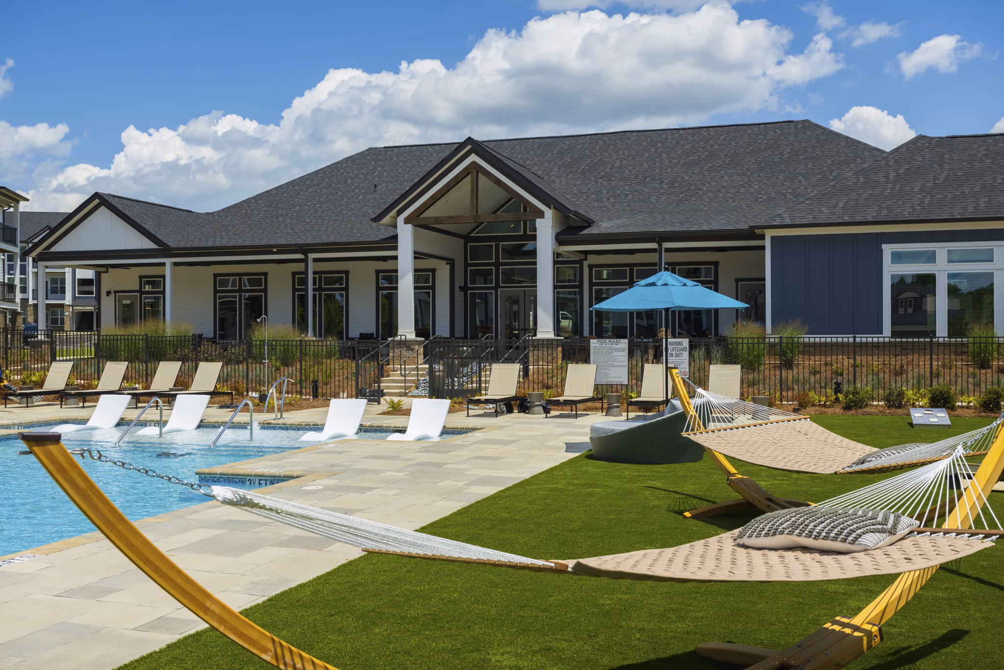 recreational area at Easton at Mountain Island Apartments 