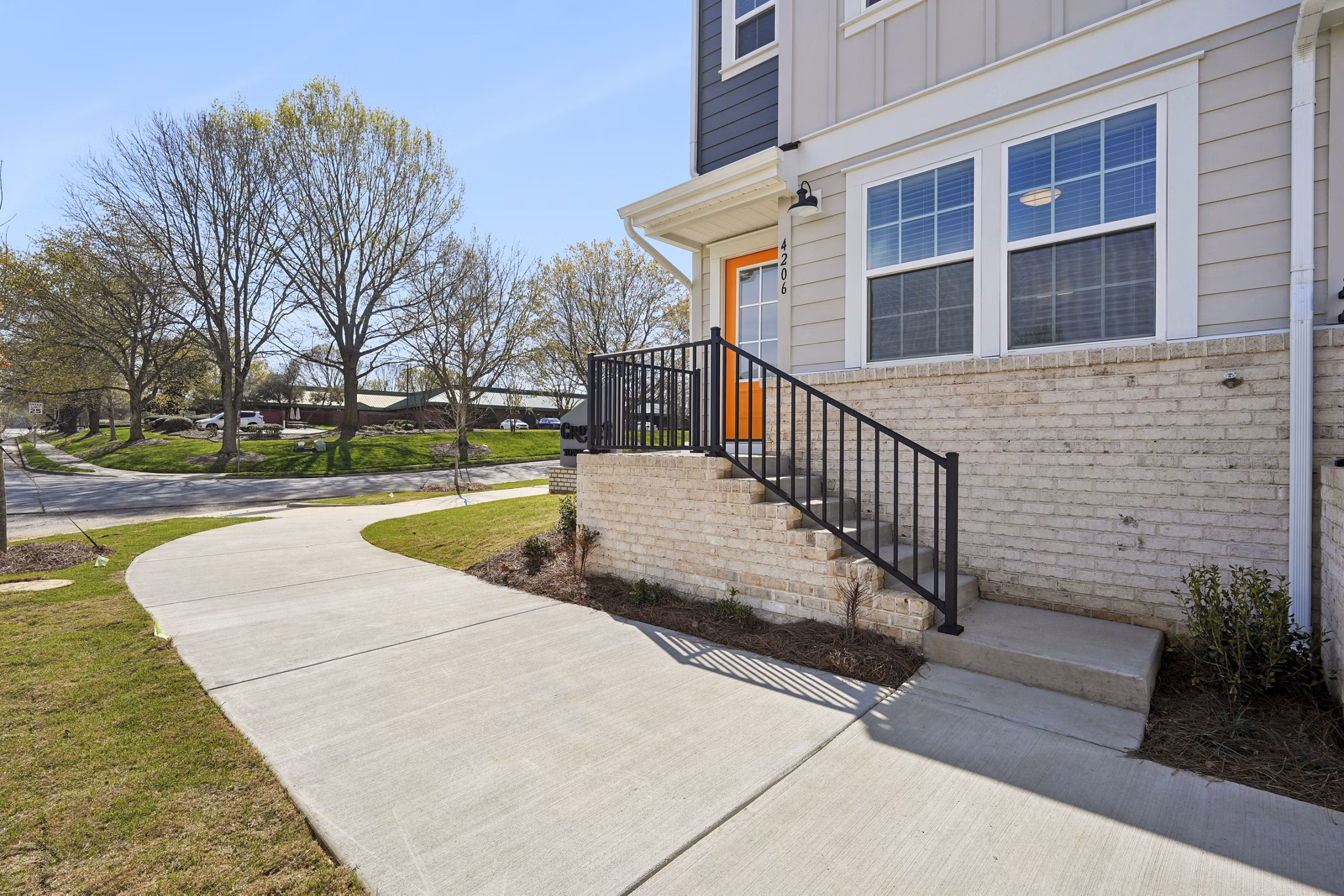 Building/Exterior at Groves Apartments