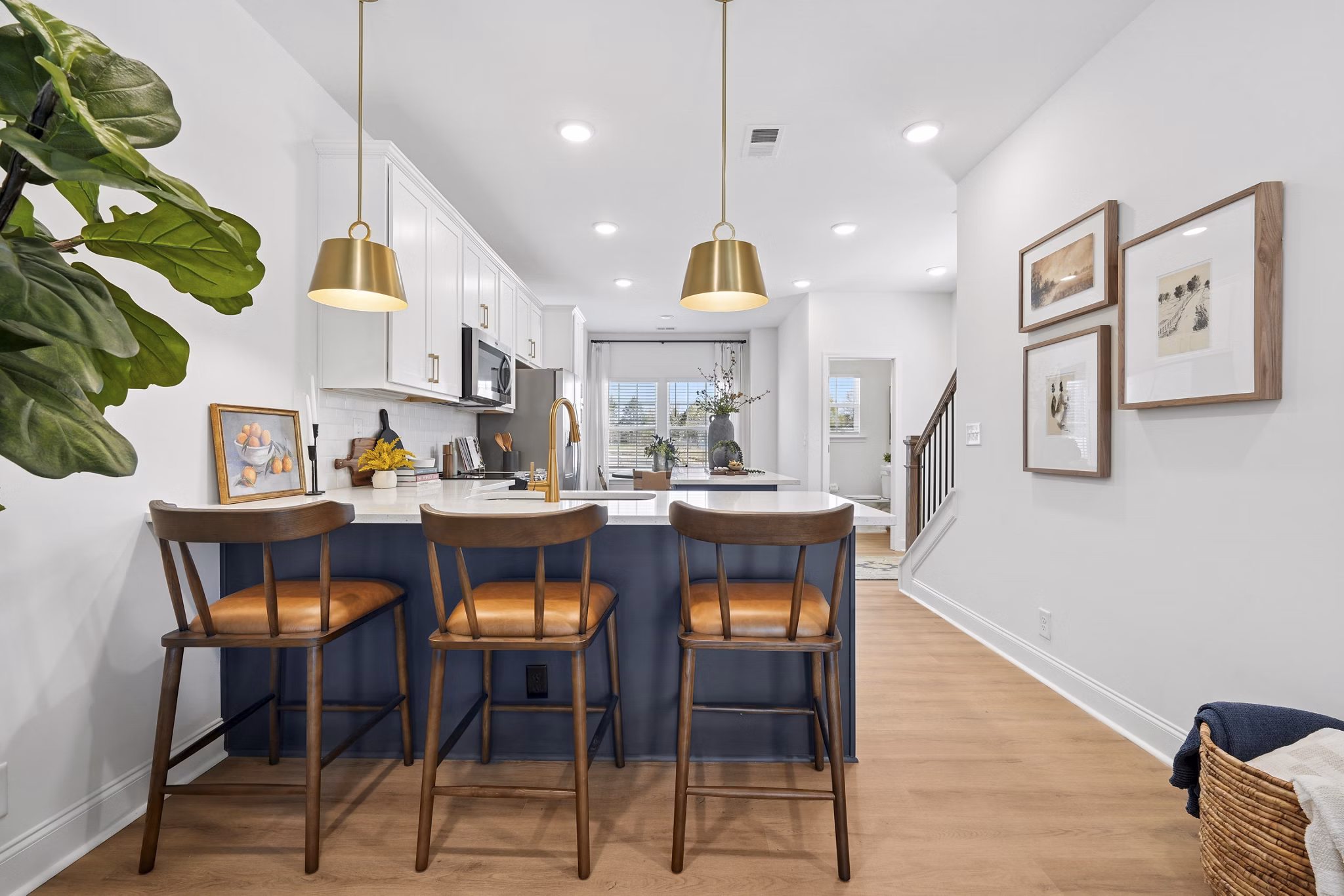 Dining Room at Groves Apartments