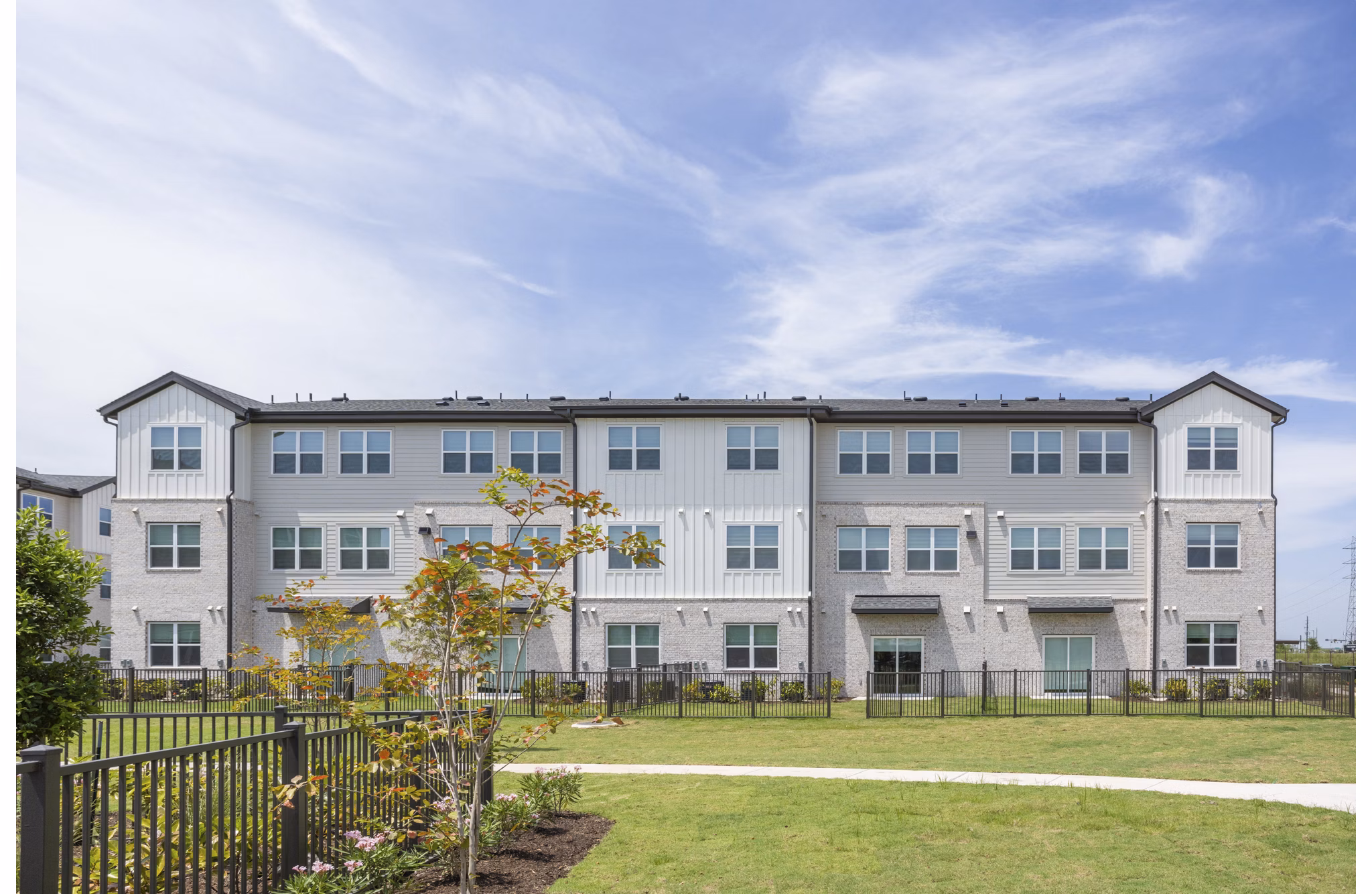 building/exterior at Broadstone at Sierra Vista Apartments