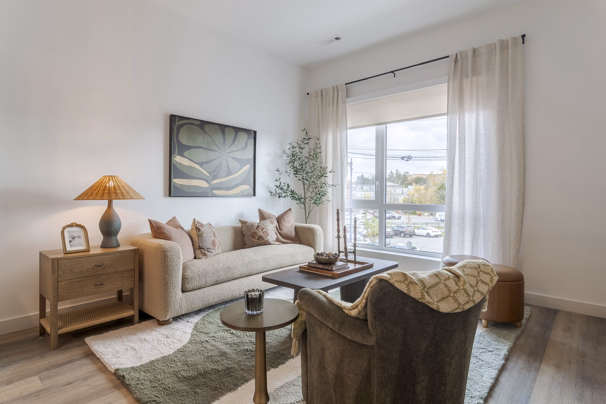 living room at Lore Apartments 