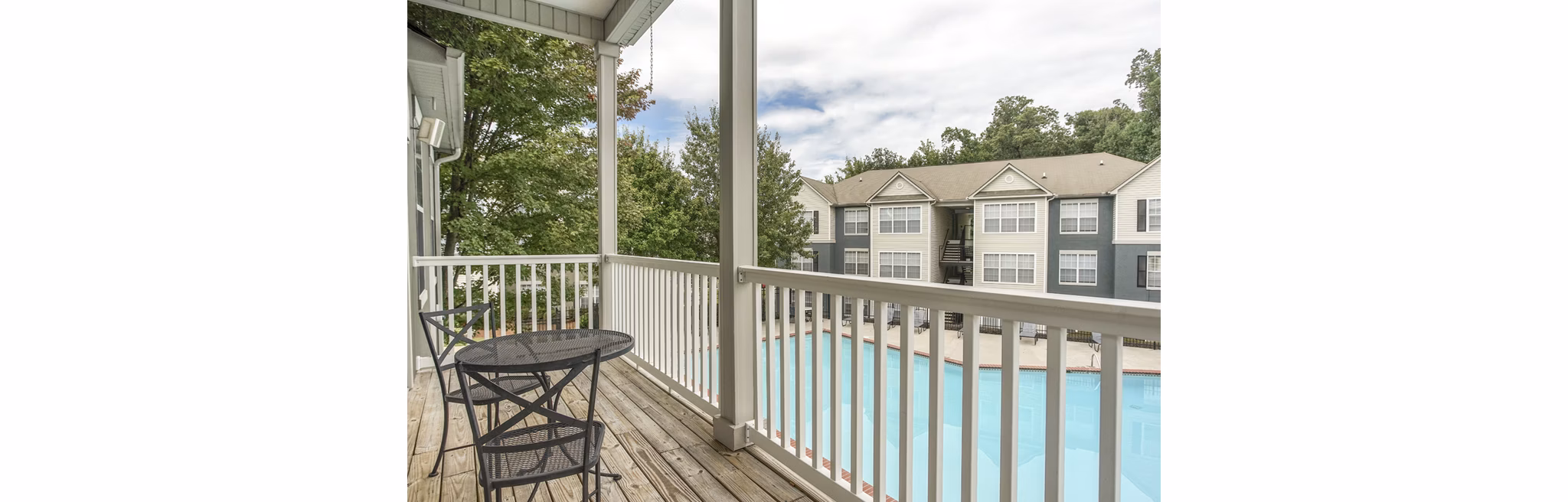 patio at Monterey Village Apartments