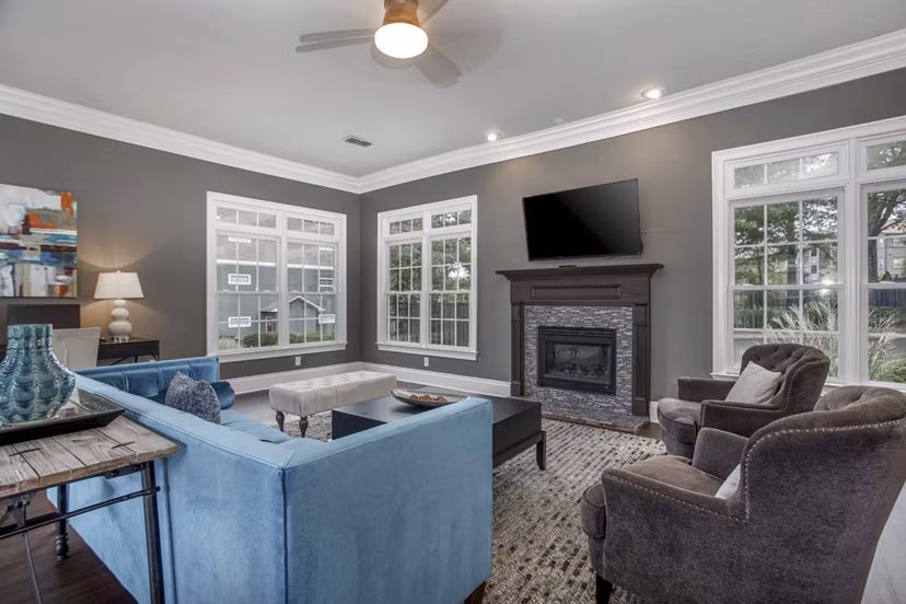 clubhouse at Peachtree Landing