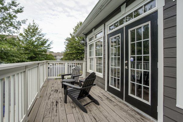 patio at Peachtree Landing