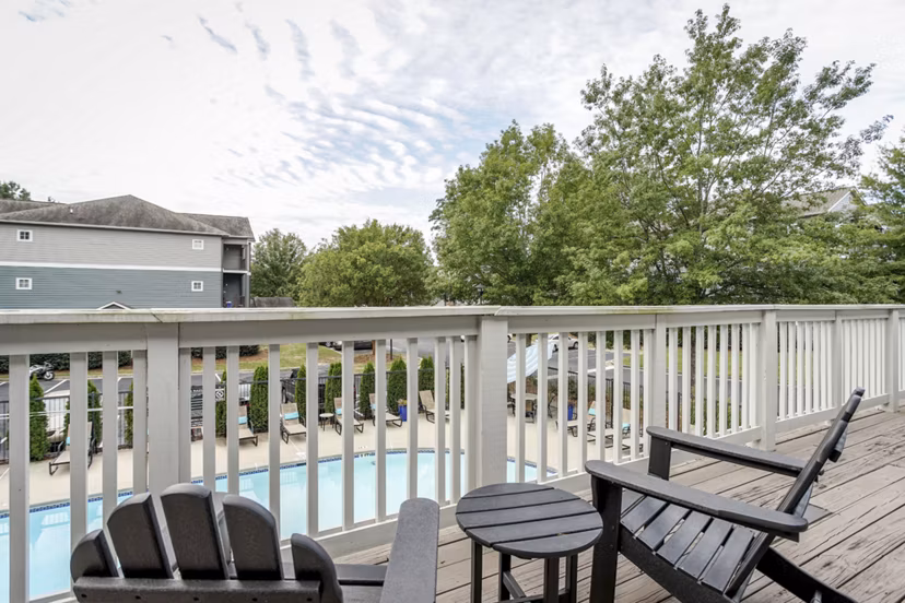 patio at Peachtree Landing