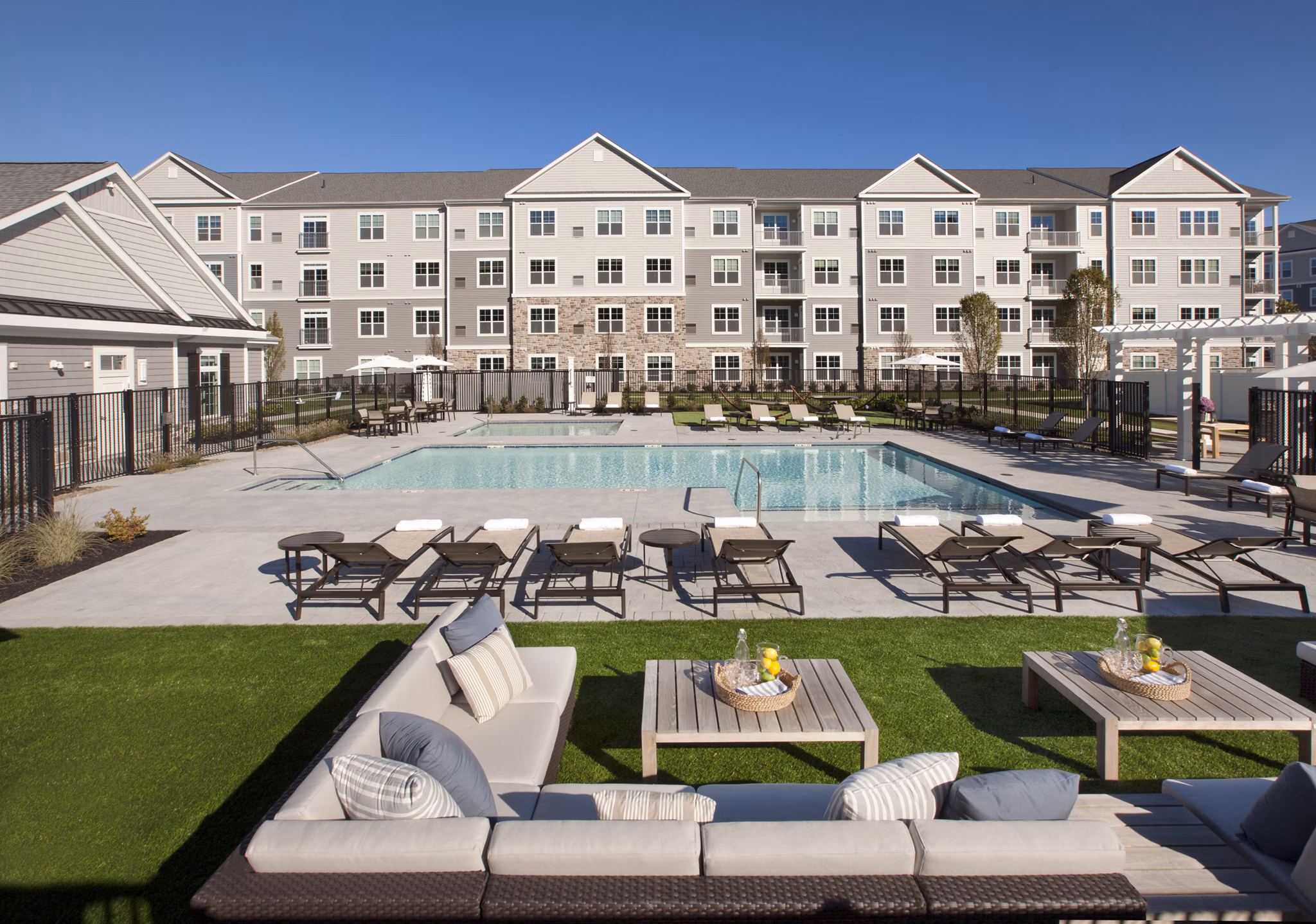 pool at Parc Westborough Apartments