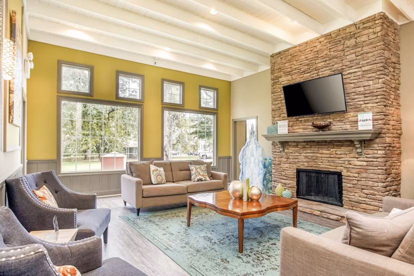 clubhouse at Eastwood Village Apartments