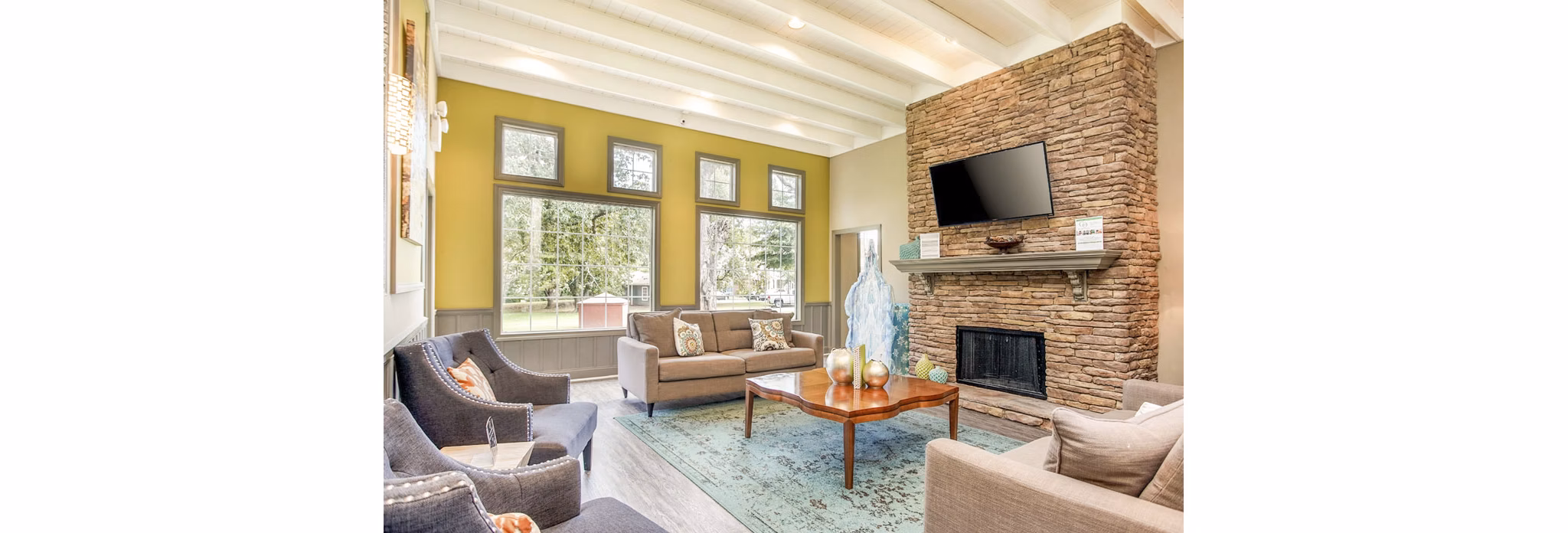 clubhouse at Eastwood Village Apartments