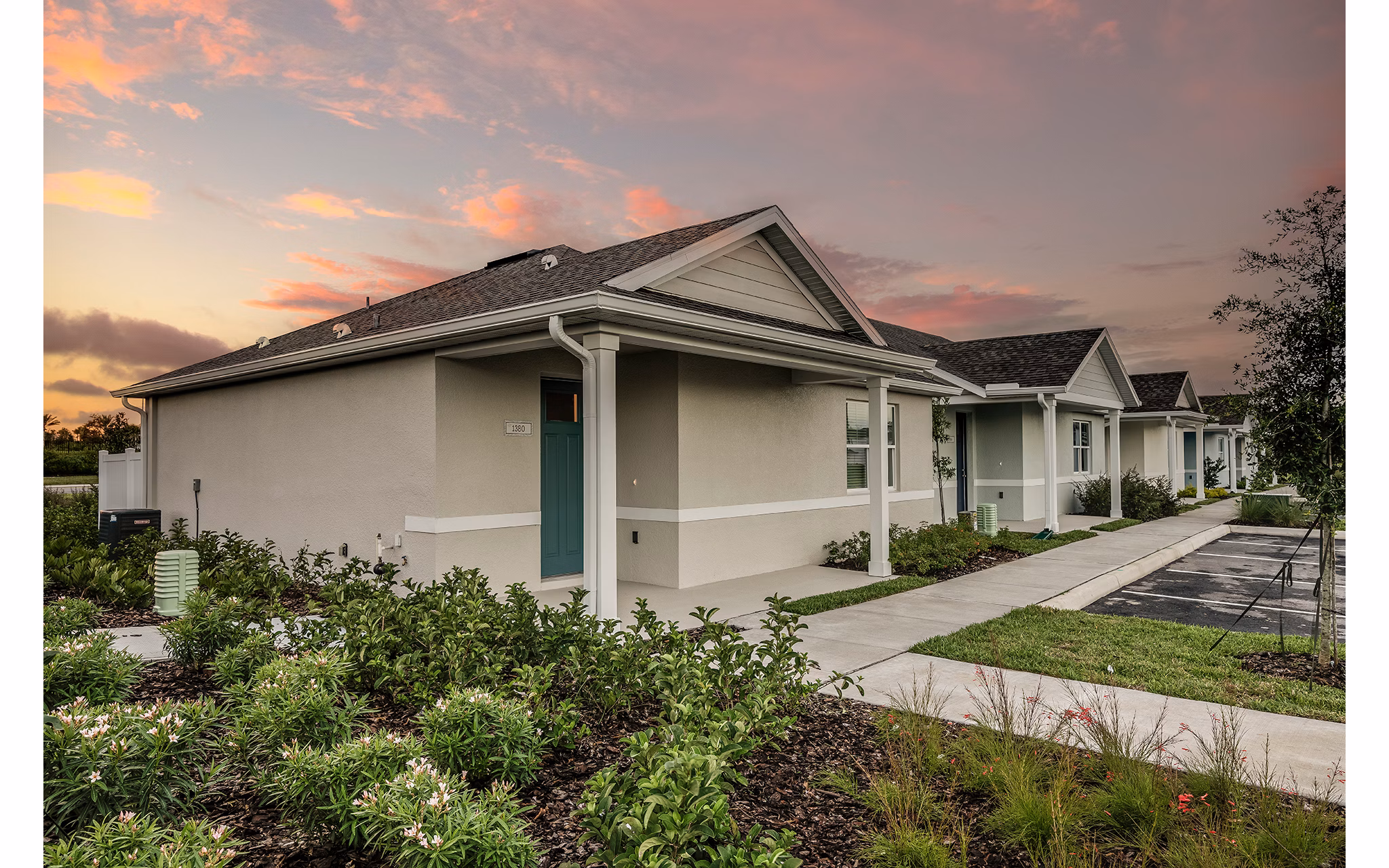 exterior at Abrazo at Four Corners Apartments 