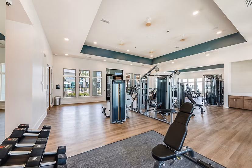 fitness center at Abrazo at Four Corners Apartments 
