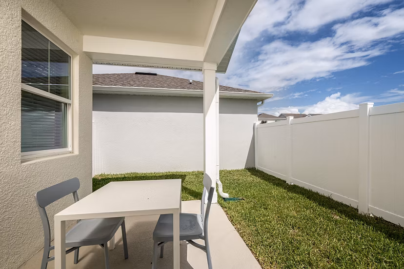 patio at Abrazo at Four Corners Apartments 