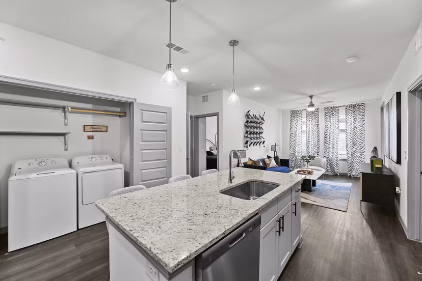 dining room at North Park Landing Apartments 