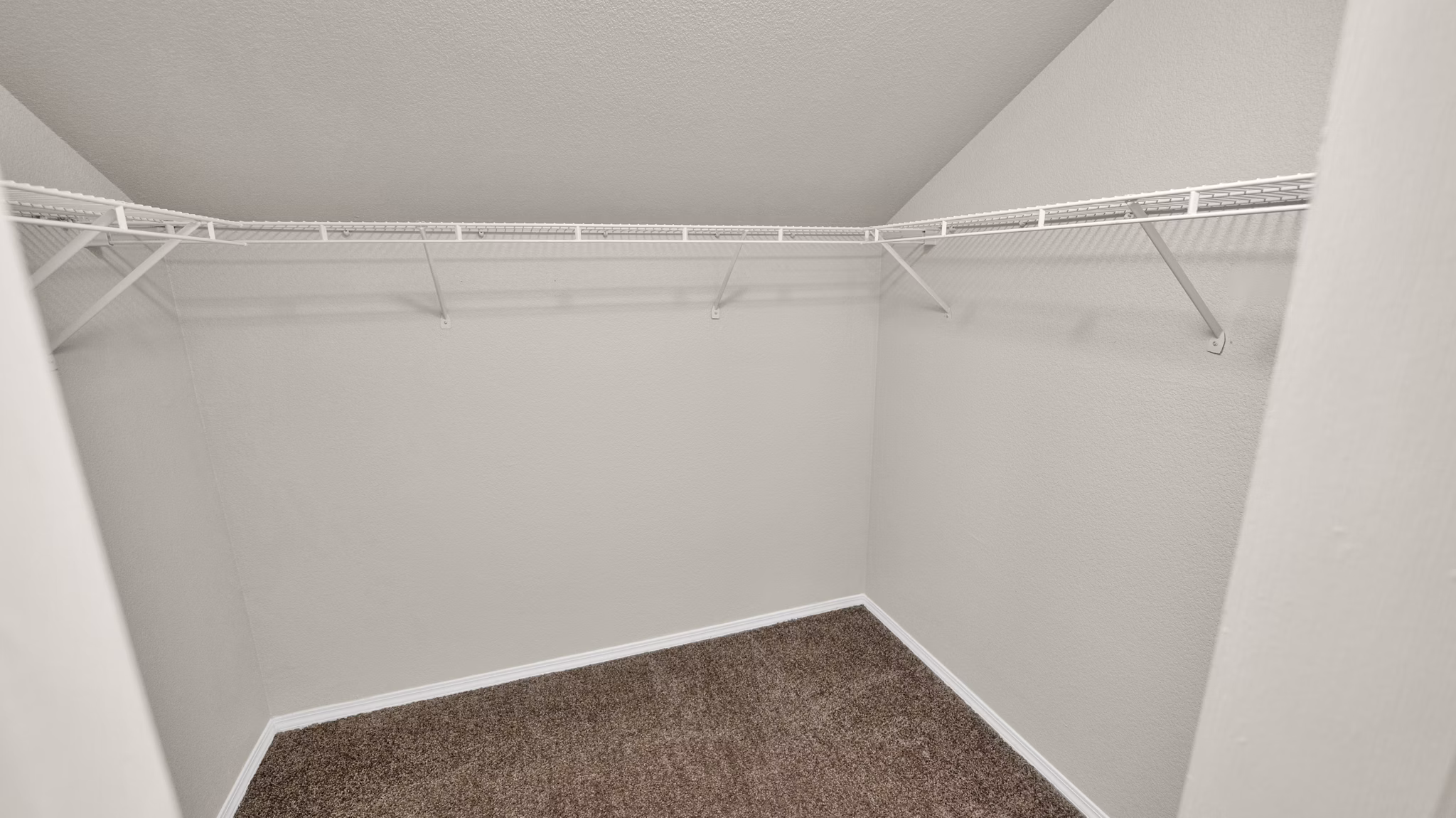 closet at The Catherine Apartments