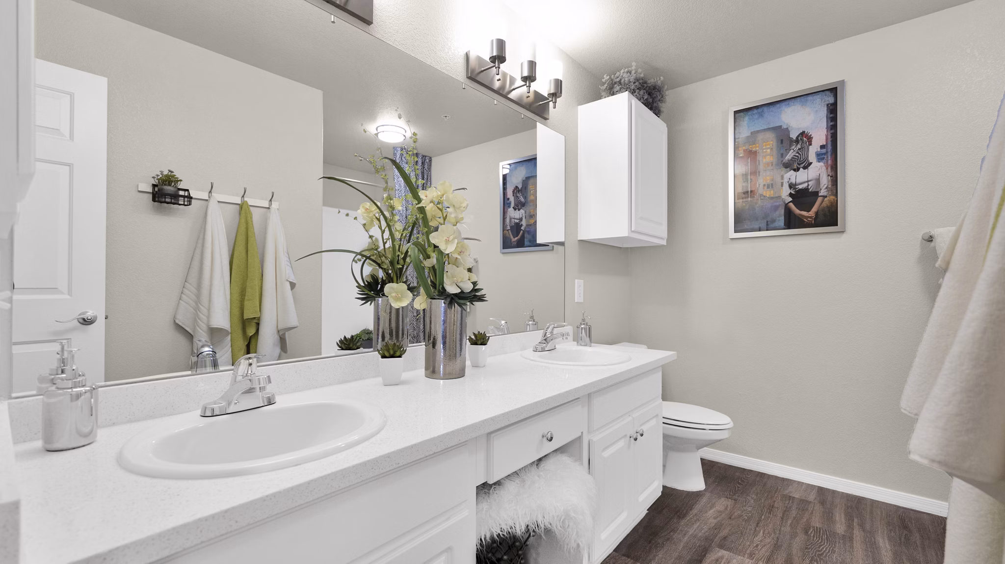 bathroom at The Catherine Apartments