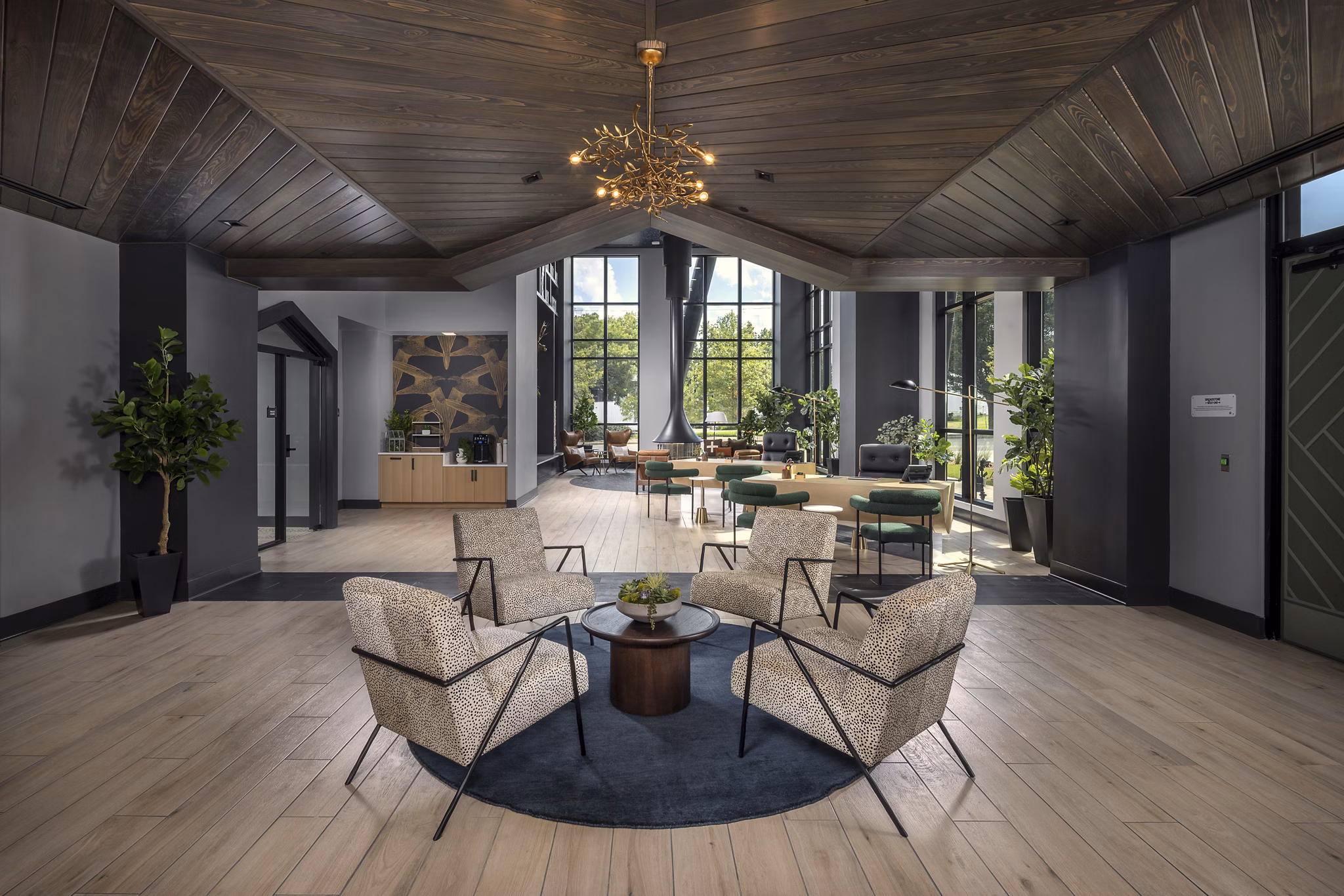 clubhouse at Broadstone West End Apartments 