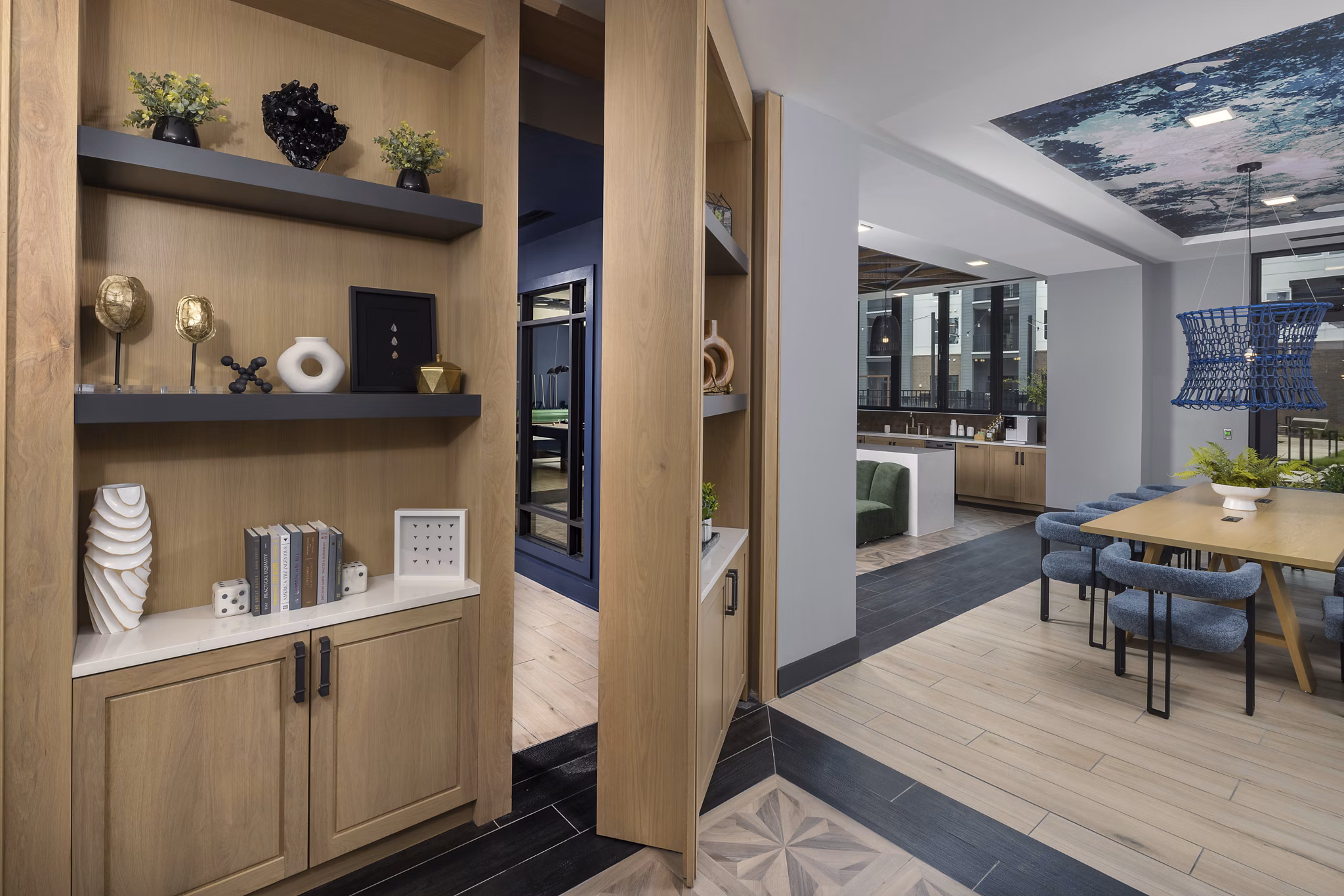 clubhouse at Broadstone West End Apartments 