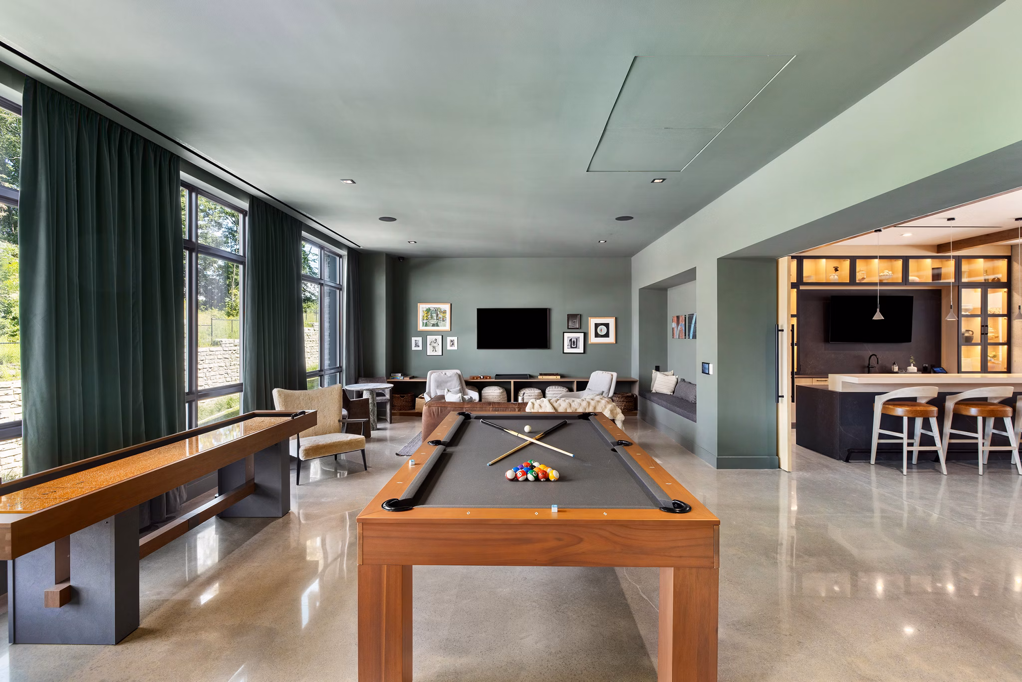 Game Room at Sylvan Woods Westchester Apartments