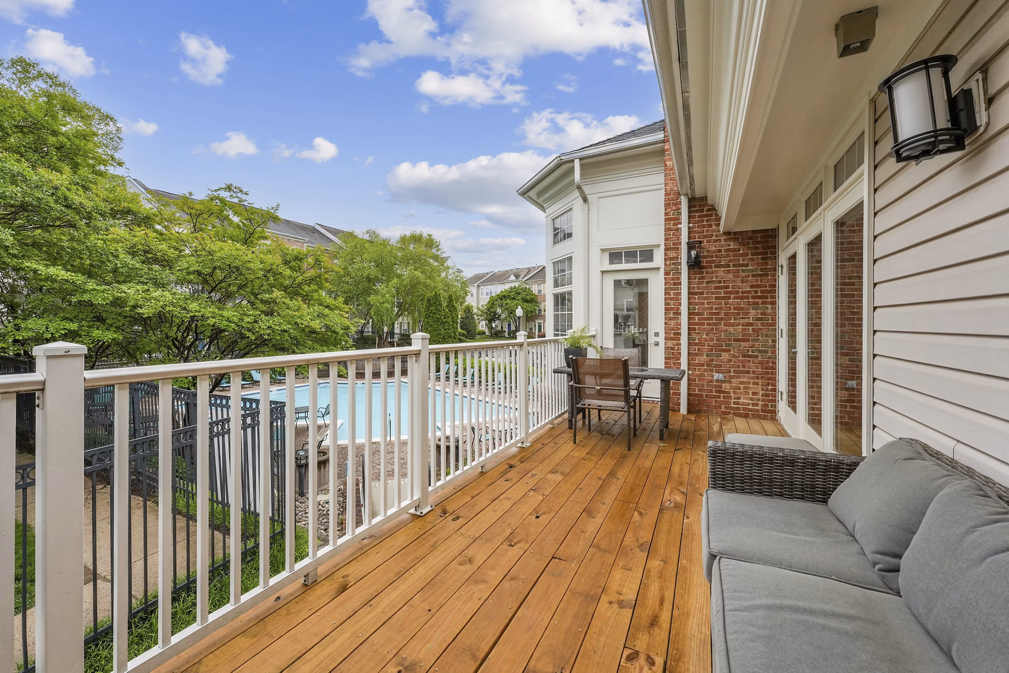 patio at Chase Heritage Apartments 